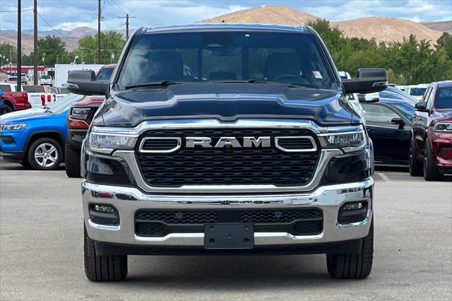 2025 RAM Ram 1500 RAM 1500 BIG HORN CREW CAB 4X4 64 BOX