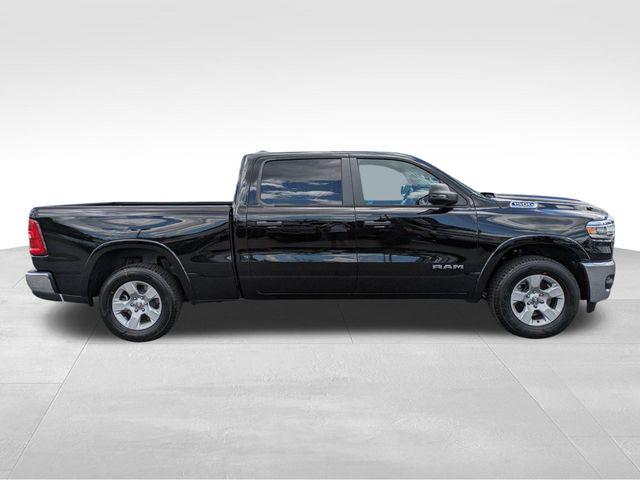 2025 RAM Ram 1500 RAM 1500 BIG HORN CREW CAB 4X4 64 BOX