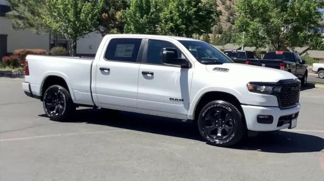 2025 RAM Ram 1500 RAM 1500 BIG HORN CREW CAB 4X4 64 BOX