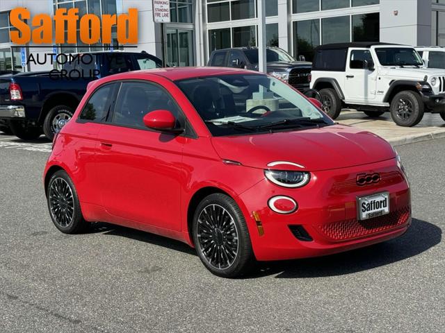 2024 Fiat FIAT 500e 500e INSPI(RED)