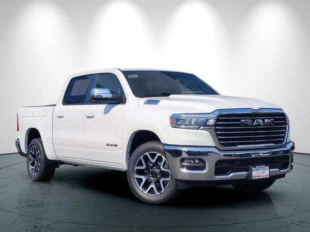 2025 RAM Ram 1500 RAM 1500 LARAMIE CREW CAB 4X4 57 BOX