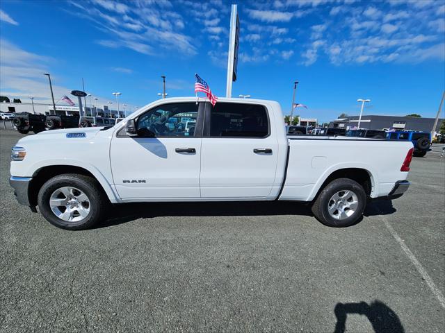 2025 RAM Ram 1500 RAM 1500 BIG HORN CREW CAB 4X4 64 BOX