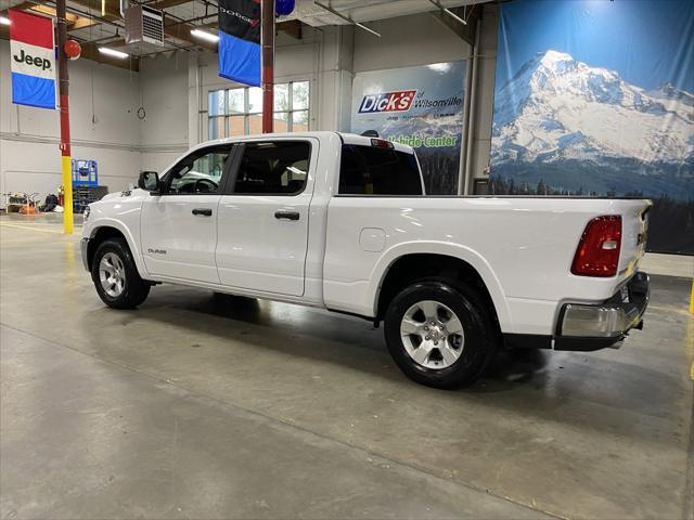 2025 RAM Ram 1500 RAM 1500 BIG HORN CREW CAB 4X4 64 BOX