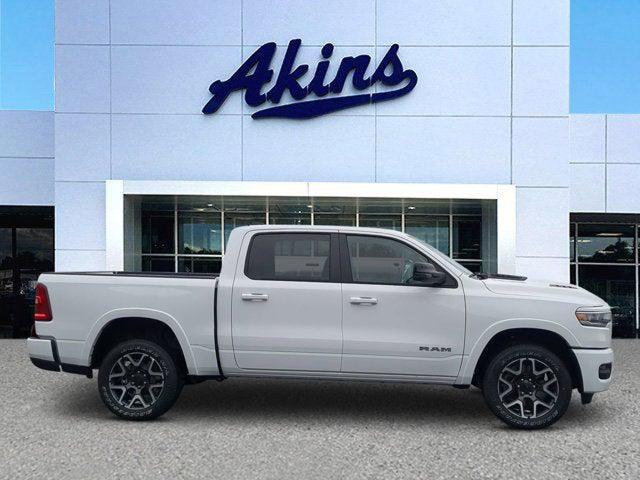 2025 RAM Ram 1500 RAM 1500 LARAMIE CREW CAB 4X4 57 BOX