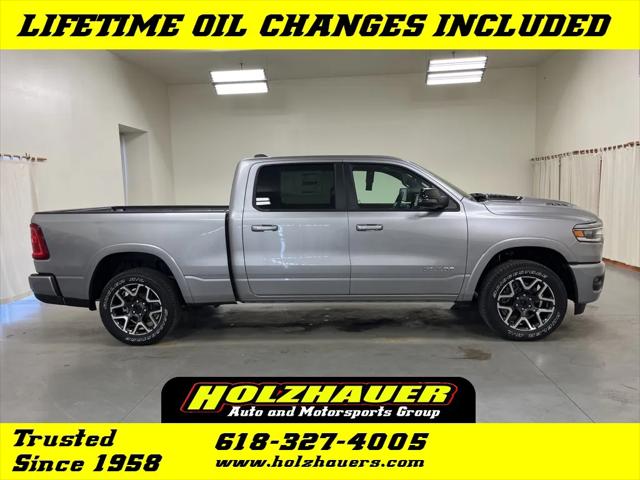 2025 RAM Ram 1500 RAM 1500 LARAMIE CREW CAB 4X4 64 BOX