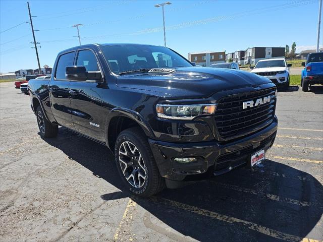 2025 RAM Ram 1500 RAM 1500 LARAMIE CREW CAB 4X4 64 BOX