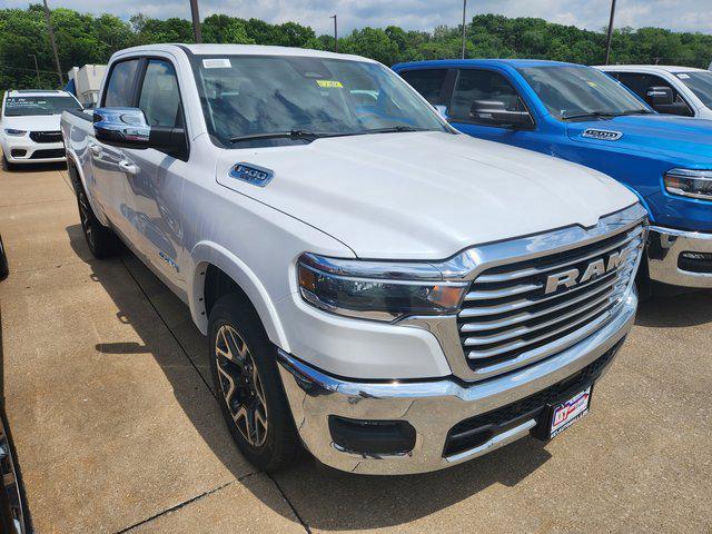 2025 RAM Ram 1500 RAM 1500 LARAMIE CREW CAB 4X4 57 BOX