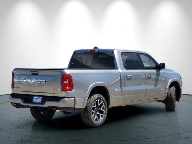 2025 RAM Ram 1500 RAM 1500 LARAMIE CREW CAB 4X4 64 BOX