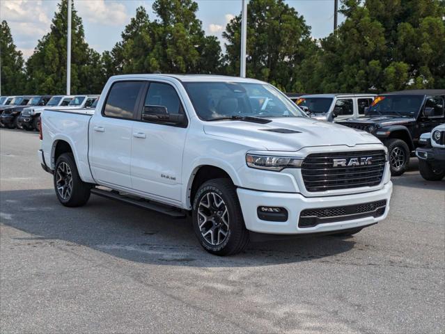 2025 RAM Ram 1500 RAM 1500 LARAMIE CREW CAB 4X4 57 BOX