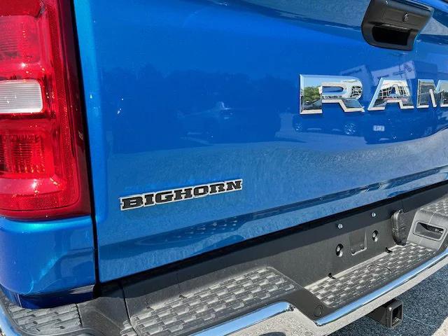 2025 Ram 1500 Big Horn Crew Cab 4x4 5'7" Box