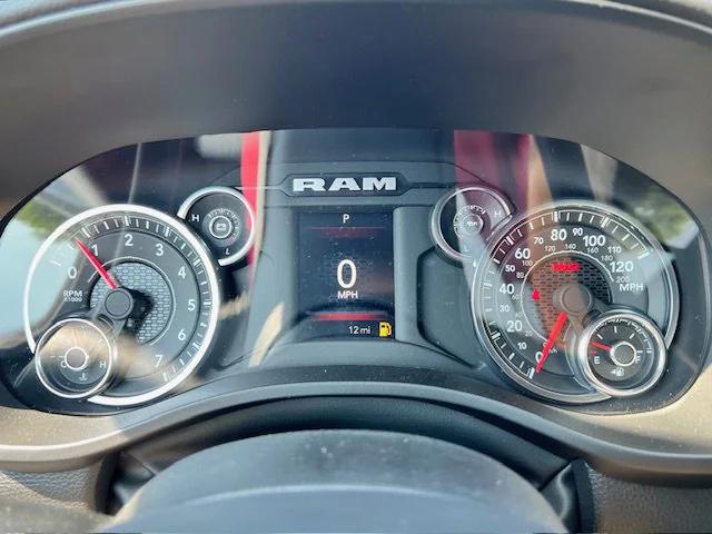 2025 Ram 1500 Big Horn Crew Cab 4x4 5'7" Box