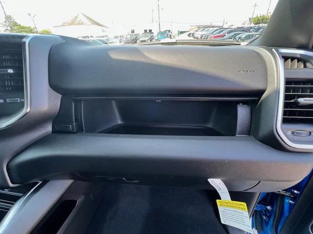 2025 Ram 1500 Big Horn Crew Cab 4x4 5'7" Box