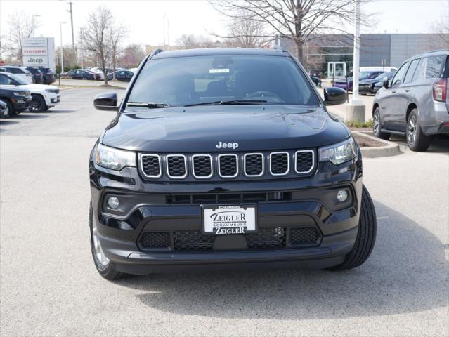 2024 Jeep Compass COMPASS LATITUDE LUX 4X4