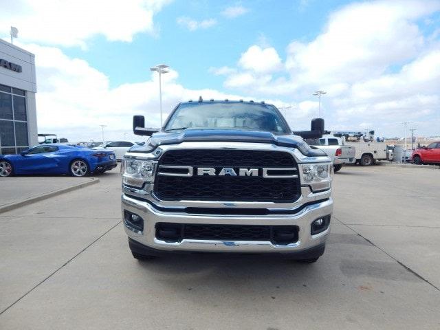 2021 RAM 3500 Tradesman Crew Cab 4x4 8 Box