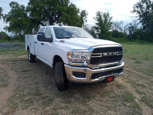 2024 RAM Ram 2500 RAM 2500 TRADESMAN CREW CAB 4X4 8 BOX