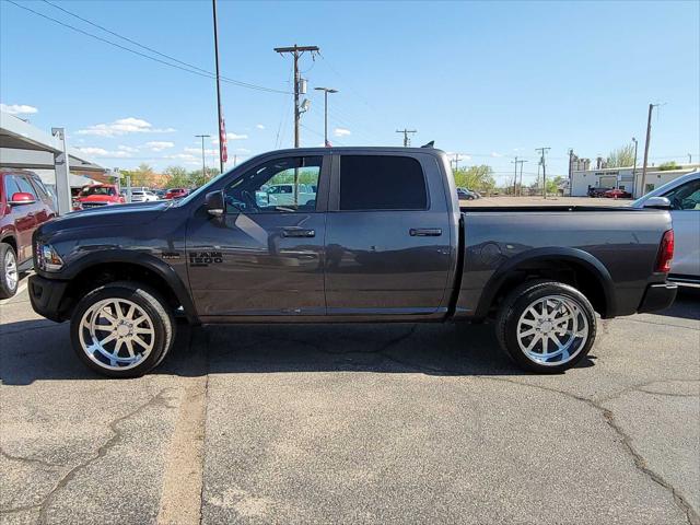 2022 RAM 1500 Classic Warlock Crew Cab 4x2 57 Box 2022 RAM 1500 Classic Warlock Crew Cab 4x2 57 Box