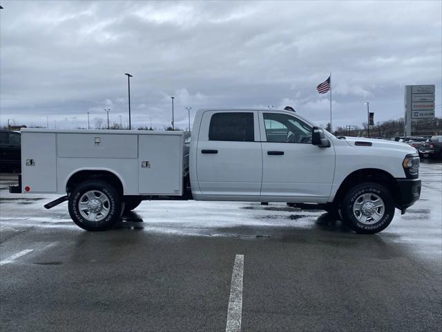 2024 RAM Ram 3500 RAM 3500 TRADESMAN CREW CAB 4X4 8 BOX