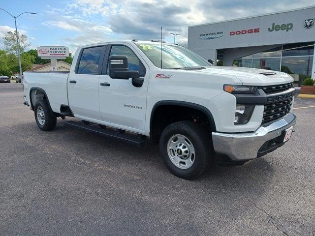 2022 Chevrolet Silverado 2500HD 4WD Crew Cab Long Bed WT