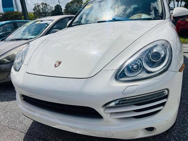 2012 Porsche Cayenne Base AWD 4dr SUV