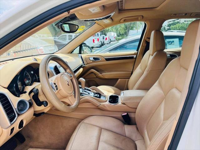 2012 Porsche Cayenne Base AWD 4dr SUV