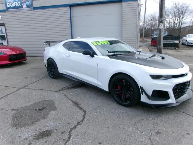 2022 Chevrolet Camaro RWD Coupe ZL1