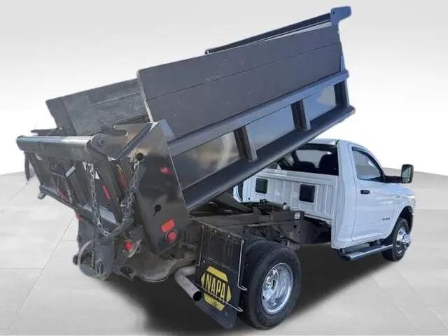 2022 Ram 3500 Tradesman/SLT