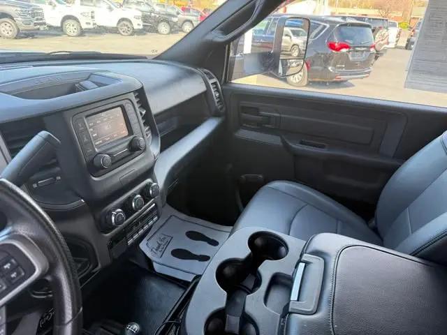 2022 Ram 3500 Tradesman/SLT