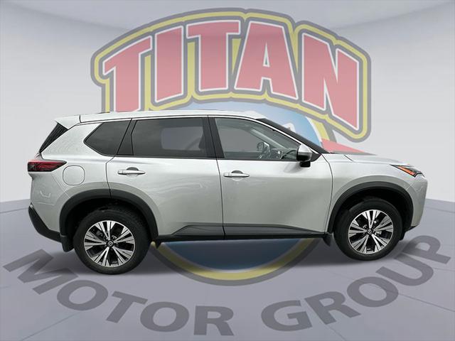 Used 2021 Nissan Rogue SV with VIN JN8AT3BB9MW217842 for sale in Lynbrook, NY