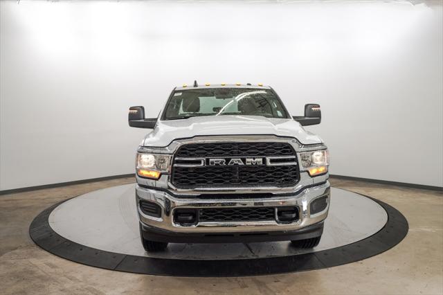 2024 RAM Ram 2500 RAM 2500 TRADESMAN CREW CAB 4X4 8 BOX