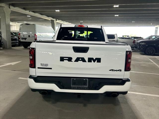 2025 RAM Ram 1500 RAM 1500 BIG HORN CREW CAB 4X4 64 BOX