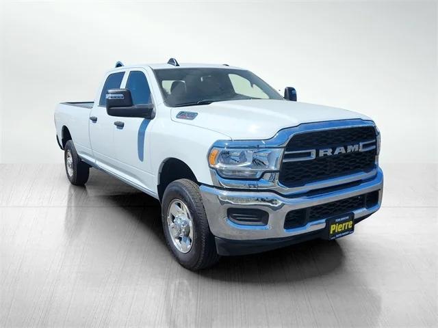 2024 RAM Ram 2500 RAM 2500 TRADESMAN CREW CAB 4X4 8 BOX