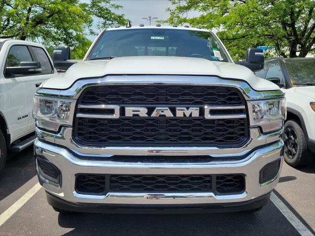 2024 RAM Ram 2500 RAM 2500 TRADESMAN CREW CAB 4X4 8 BOX