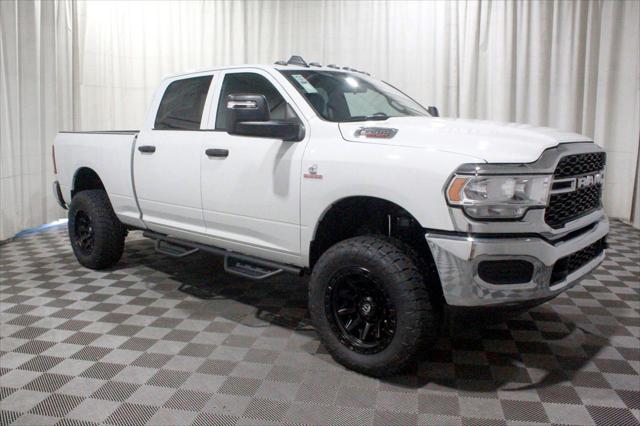 2024 RAM Ram 2500 RAM 2500 TRADESMAN CREW CAB 4X4 64 BOX