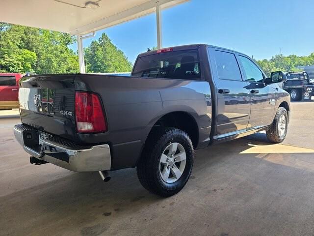 2024 RAM Ram 1500 Classic RAM 1500 CLASSIC TRADESMAN CREW CAB 4X4 57 BOX