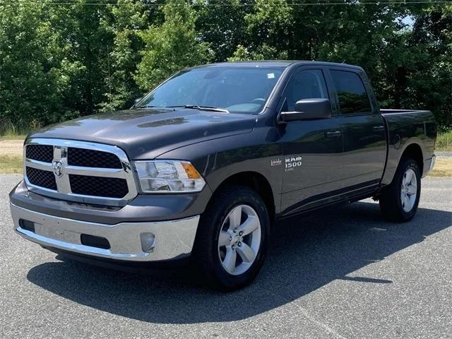 2024 RAM Ram 1500 Classic RAM 1500 CLASSIC TRADESMAN CREW CAB 4X4 57 BOX