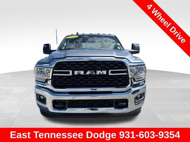 2024 RAM Ram 3500 Chassis Cab RAM 3500 SLT CREW CAB CHASSIS 4X4 60 CA