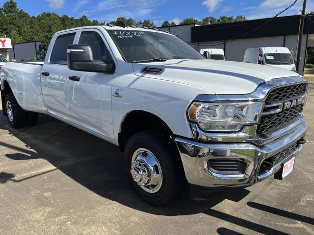 2024 RAM Ram 3500 RAM 3500 TRADESMAN CREW CAB 4X4 8 BOX