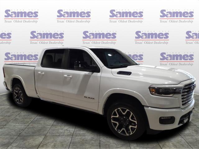 2025 RAM Ram 1500 RAM 1500 LARAMIE CREW CAB 4X4 64 BOX