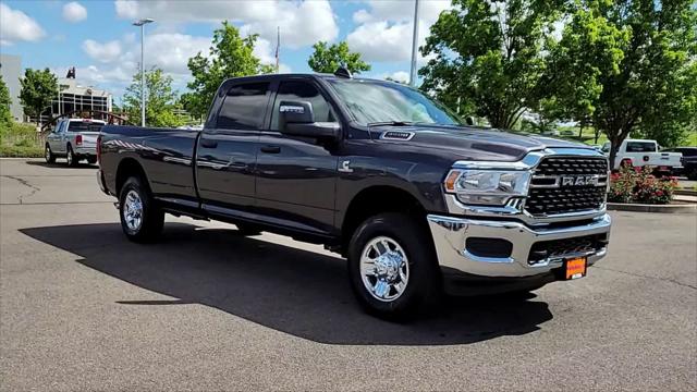 2024 RAM Ram 3500 RAM 3500 TRADESMAN CREW CAB 4X4 8 BOX