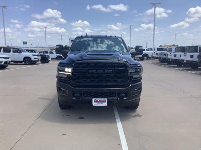 2024 RAM Ram 2500 RAM 2500 LIMITED MEGA CAB 4X4 64 BOX