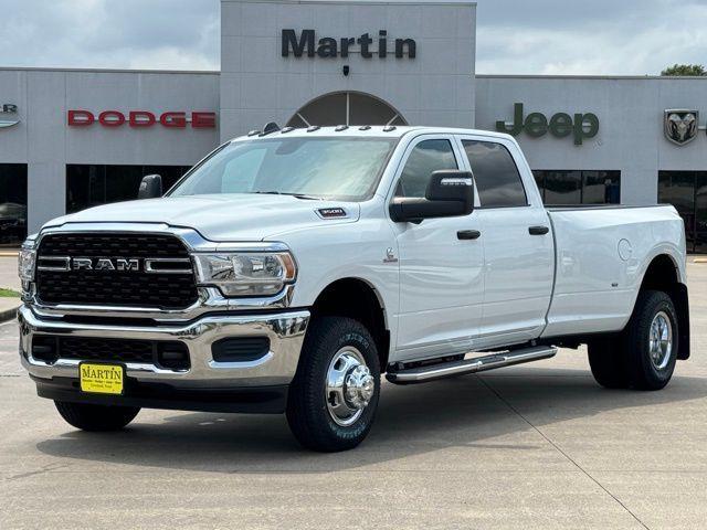 2024 RAM Ram 3500 RAM 3500 TRADESMAN CREW CAB 4X4 8 BOX