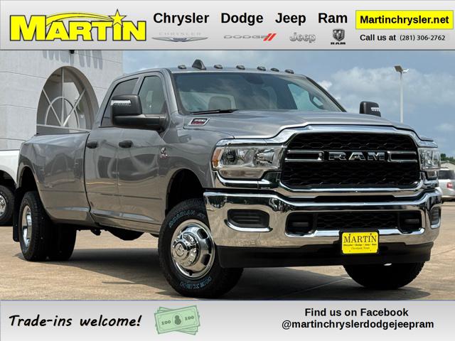 2024 RAM Ram 3500 RAM 3500 TRADESMAN CREW CAB 4X4 8 BOX