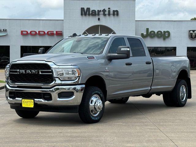 2024 RAM Ram 3500 RAM 3500 TRADESMAN CREW CAB 4X4 8 BOX