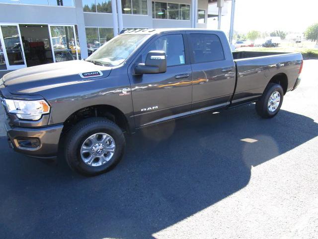 2024 RAM Ram 3500 RAM 3500 BIG HORN CREW CAB 4X4 8 BOX