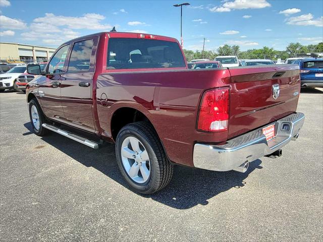 2024 RAM Ram 1500 Classic RAM 1500 CLASSIC TRADESMAN CREW CAB 4X4 57 BOX