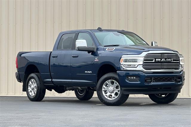 2024 RAM Ram 3500 RAM 3500 LARAMIE CREW CAB 4X4 64 BOX