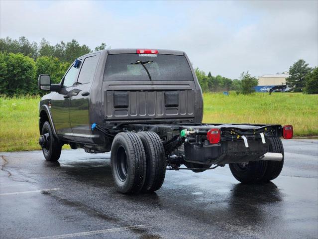 2024 RAM Ram 3500 Chassis Cab RAM 3500 TRADESMAN CREW CAB CHASSIS 4X4 60 CA