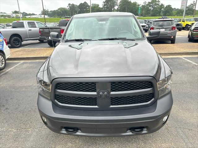 2024 RAM Ram 1500 Classic RAM 1500 CLASSIC TRADESMAN CREW CAB 4X4 57 BOX