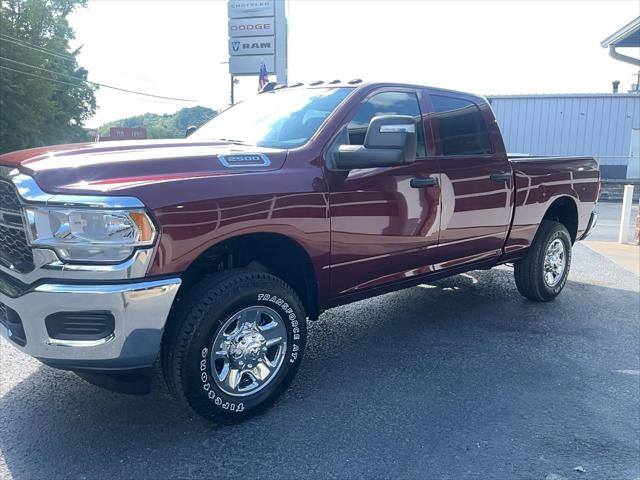 2024 RAM Ram 2500 RAM 2500 TRADESMAN CREW CAB 4X4 64 BOX