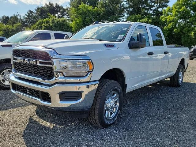 2024 RAM Ram 2500 RAM 2500 TRADESMAN CREW CAB 4X4 8 BOX